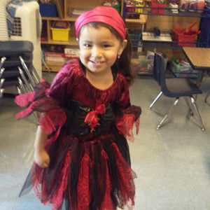 Meet your Posher, Isabel